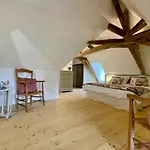 Nocleg ze śniadaniem La Vignerie 4*